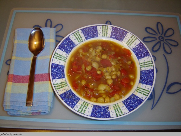 Moroccan Mixed Bean Soup